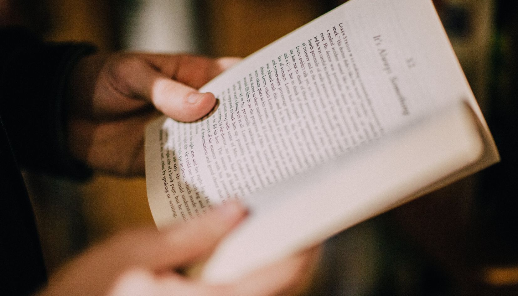 leggere un libro