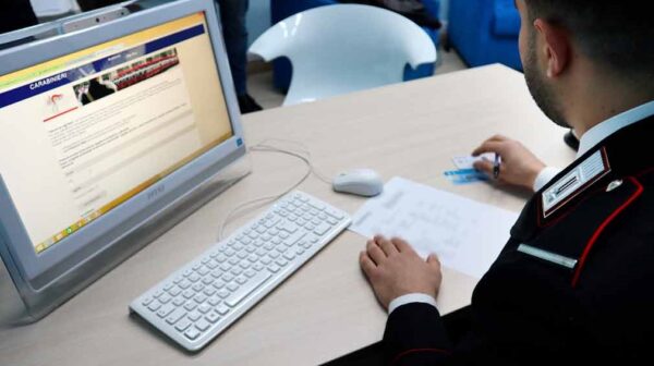 carabinieri truffe online